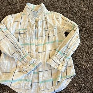 Light weight flannel shirt Boy’s size Small (6-7